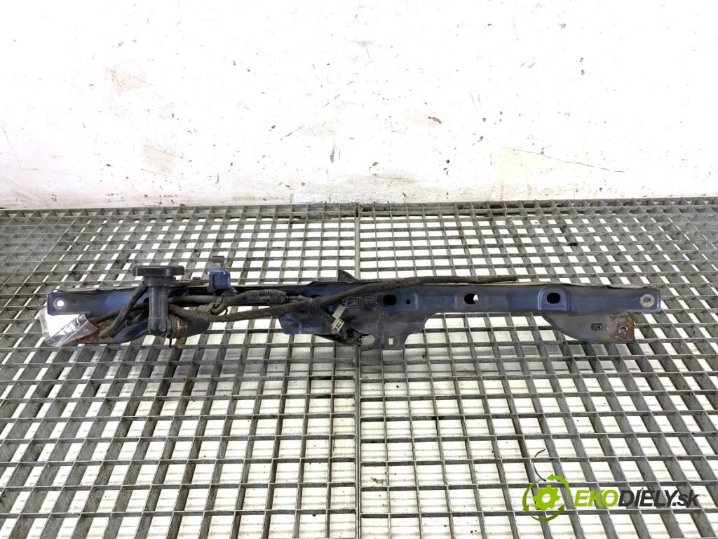 HONDA CIVIC VIII sedan 2008 70 kW 1.3 IMA (FA3, FD3) 1339 výztuha horní  (Výztuhy)