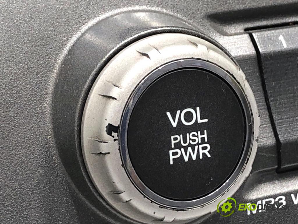 HONDA CIVIC VIII sedan 2008 70 kW 1.3 IMA (FA3, FD3) 1339 RADIO 39100-SNA-G620-M1 (Audio zařízení)