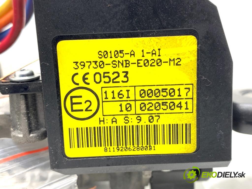 HONDA CIVIC VIII sedan 2008 70 kW 1.3 IMA (FA3, FD3) 1339 spinačka 39730-SNB-E020-M2 (Spínacia skrinka)