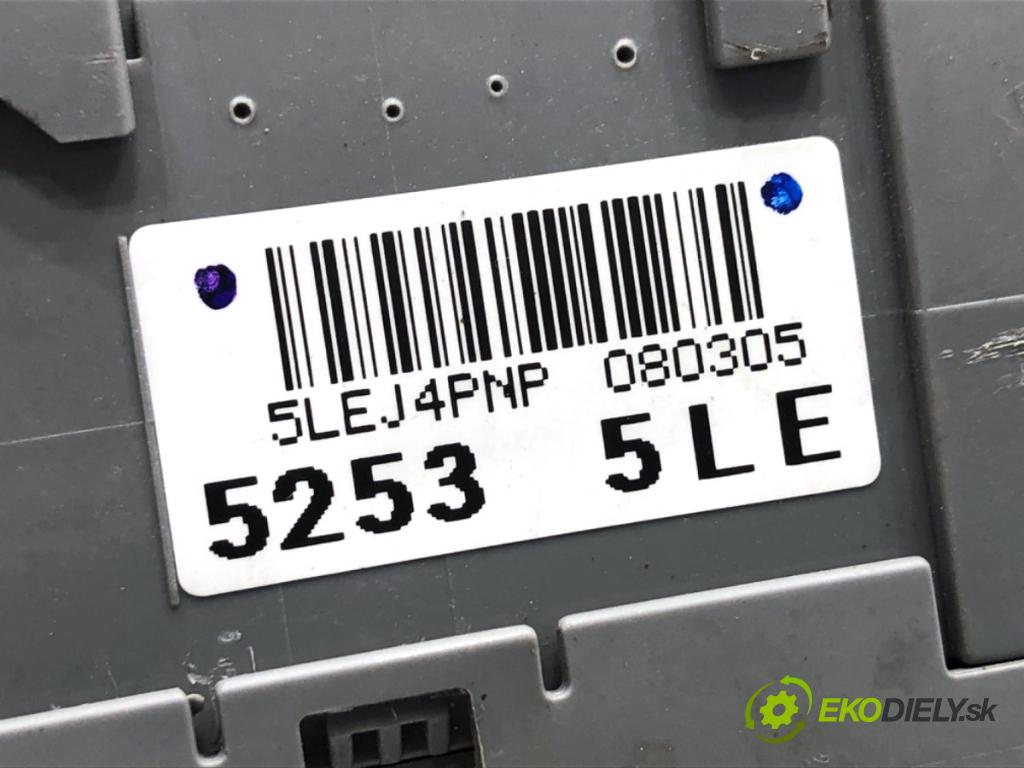 HONDA CIVIC VIII sedan 2008 70 kW 1.3 IMA (FA3, FD3) 1339 modul BSI SNB-G342 (Pojistkové skříňky)