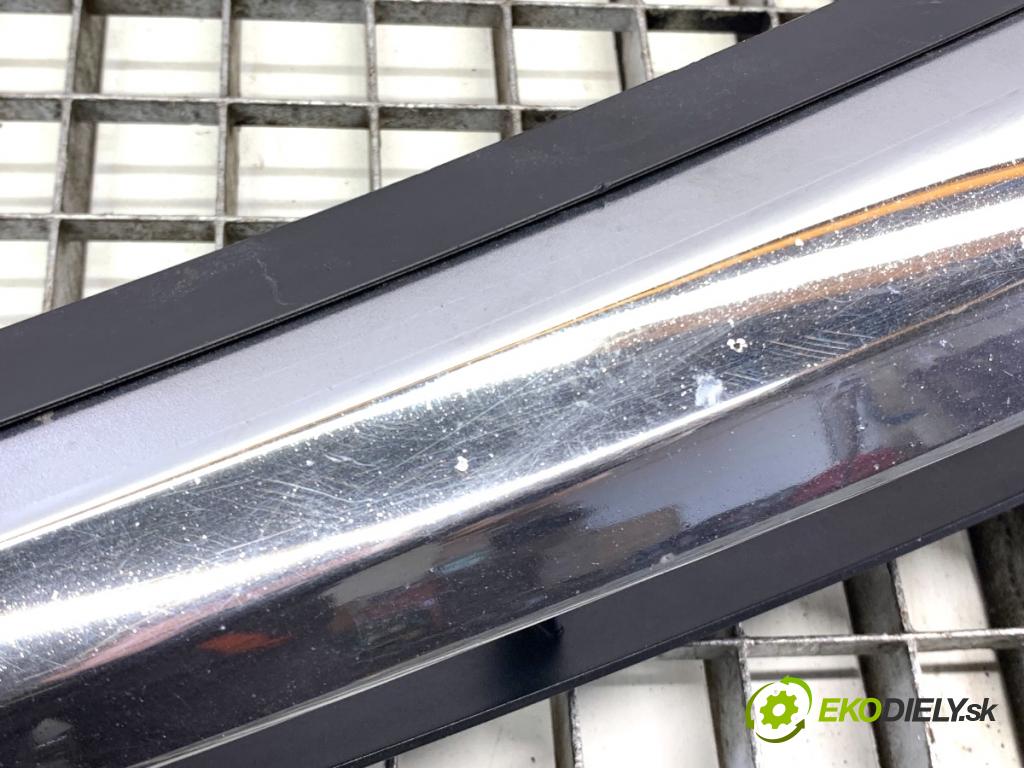 HONDA CIVIC VIII sedan 2008 70 kW 1.3 IMA (FA3, FD3) 1339 mřížka maska  (Mřížky (masky) chladičů)