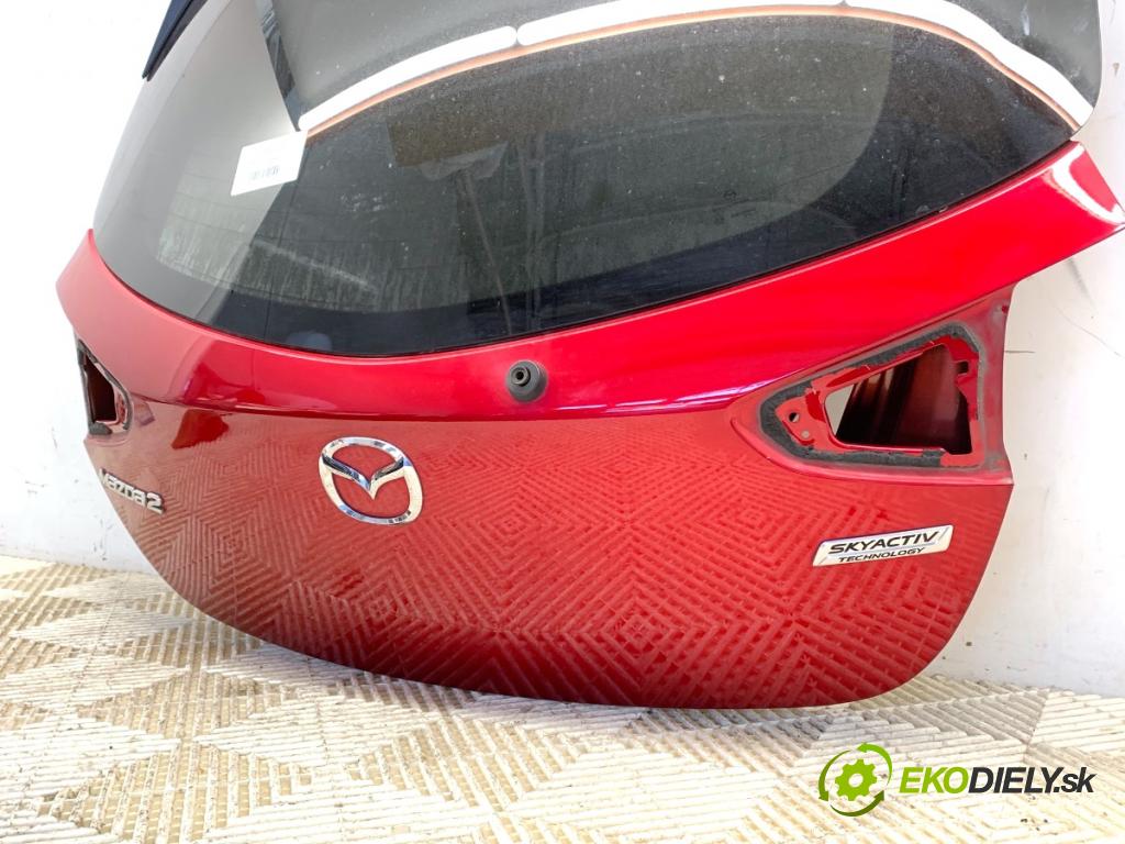 MAZDA 2 DL liftback 2018 66 kW 1.5 SKYACTIV-G 1496 kapota zad 46V