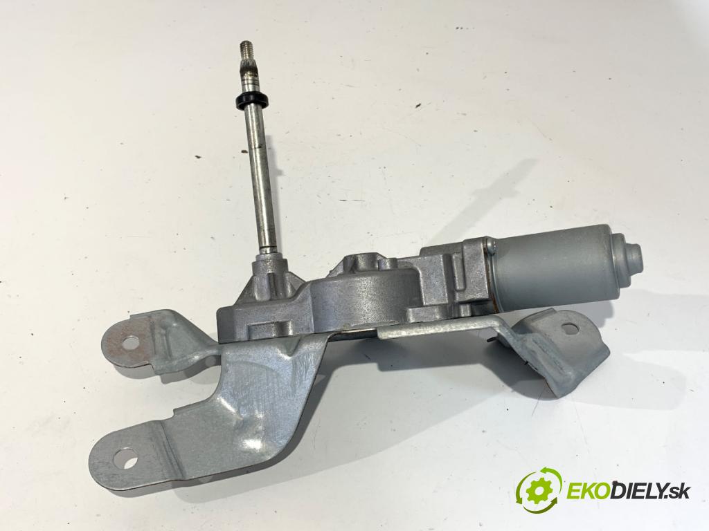MAZDA 2 DL liftback 2018 66 kW 1.5 SKYACTIV-G 1496 motor stěračů zadní část 