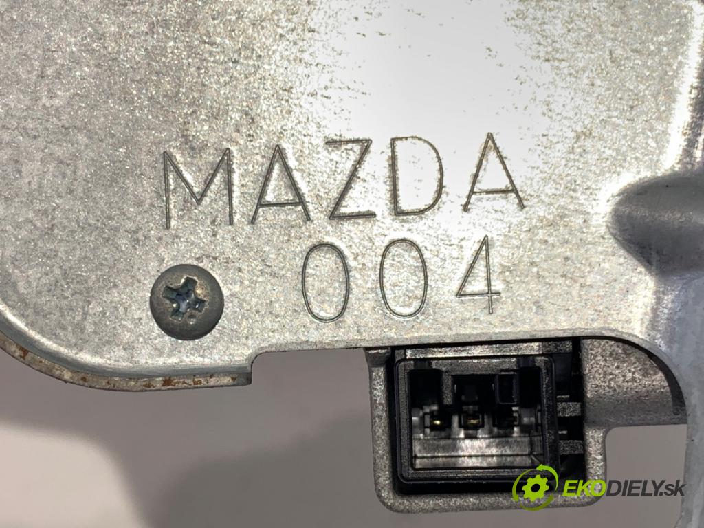 MAZDA 2 DL liftback 2018 66 kW 1.5 SKYACTIV-G 1496 motor stěračů zadní část
