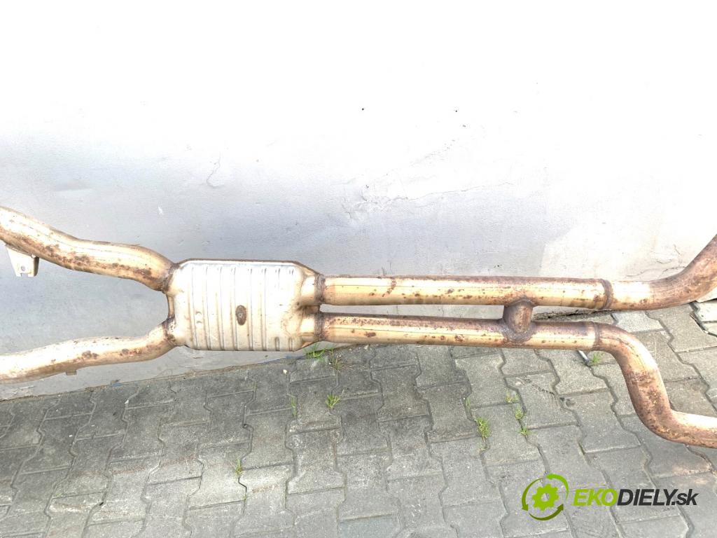 BMW F06 coupe 2015 330 kW 650 i xDrive 4395 Tlumič VYČERPAT: 7628070 7629376