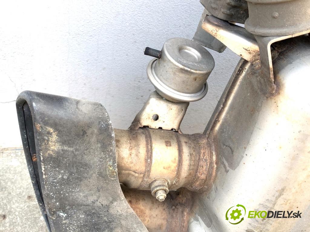 BMW F06 coupe 2015 330 kW 650 i xDrive 4395 Tlumič VYČERPAT: 7628070 7629376