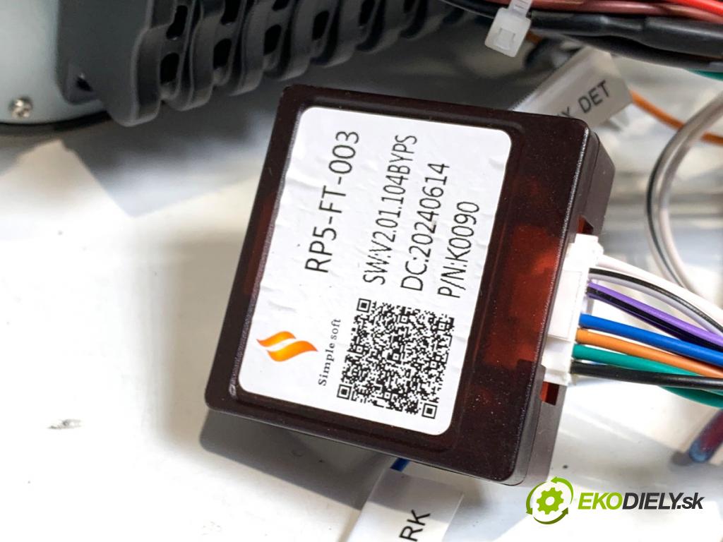 FIAT TIPO Kombi 2020 70 kW 1.4 (356WXA1B) 1368 RADIO Navigácia  (Audio zariadenie)