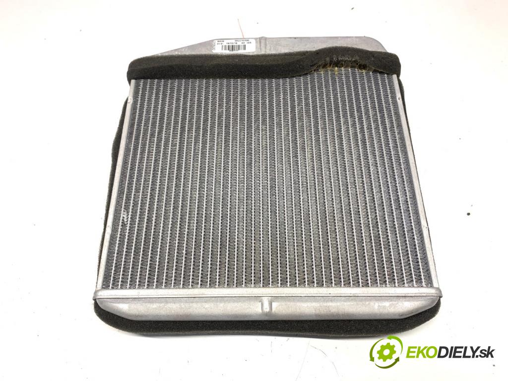 FIAT TIPO Kombi 2020 70 kW 1.4 (356WXA1B) 1368 topné těleso radiátor topení 5R2210100 (Radiátory topení)