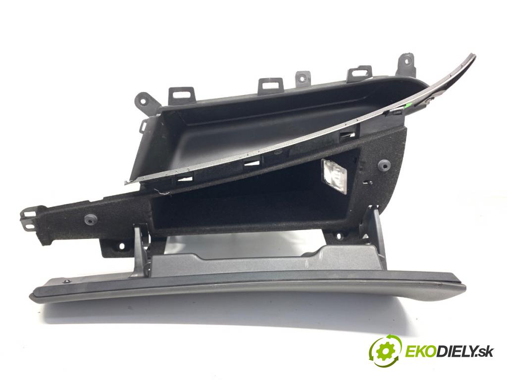 OPEL ZAFIRA C nadwozie wielkoprzestrzenne (MPV) 2014 96 kW 2.0 CDTi (75) 1956 Priehradka, kastlík spolujazdca horný 13351704