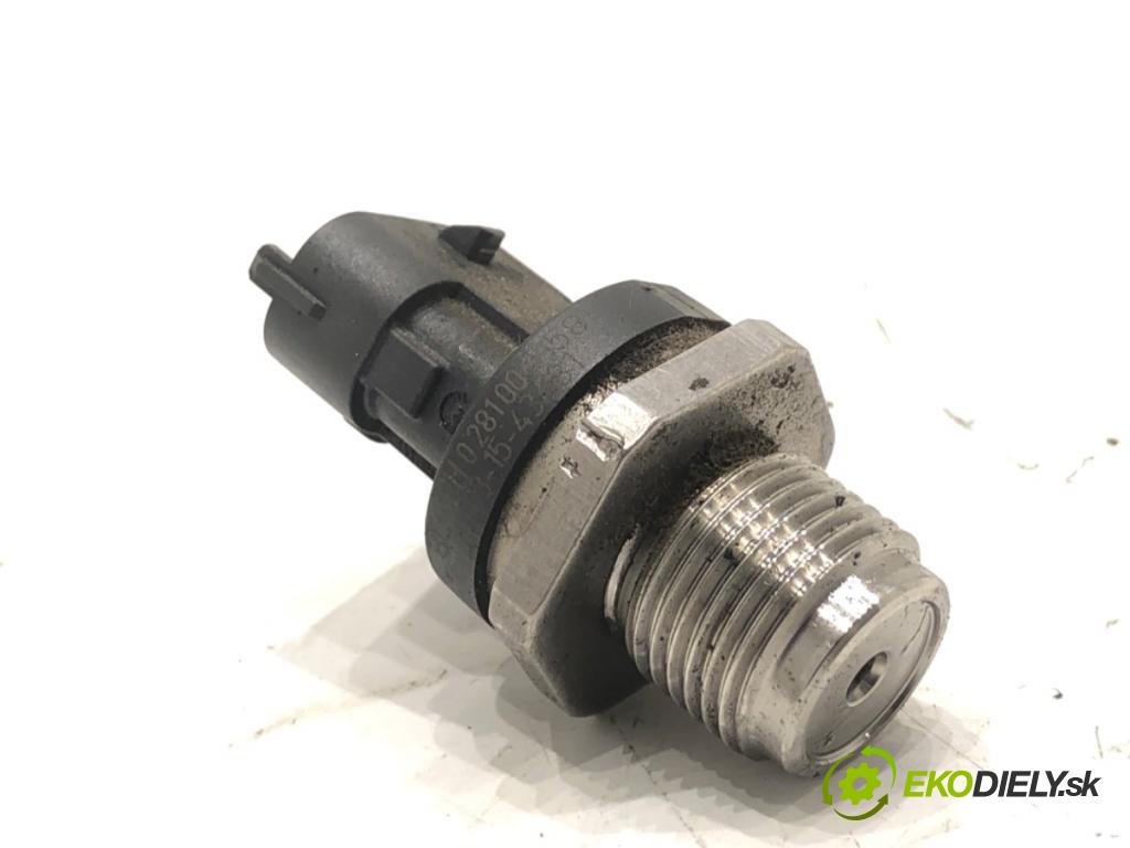 OPEL ZAFIRA C nadwozie wielkoprzestrzenne (MPV) 2014 96 kW 2.0 CDTi (75) 1956 Snímač tlaku paliva 0281006158 (Snímač)