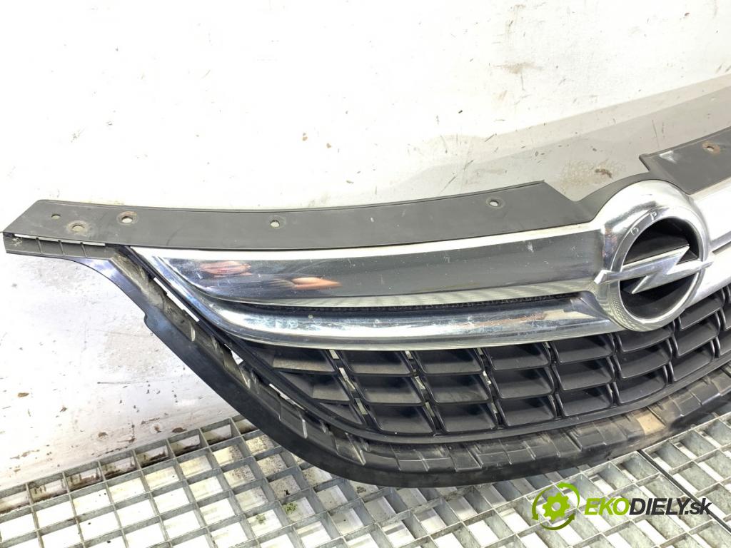 OPEL ZAFIRA C nadwozie wielkoprzestrzenne (MPV) 2014 96 kW 2.0 CDTi (75) 1956 mřížka maska 13300698 (Mřížky (masky) chladičů)