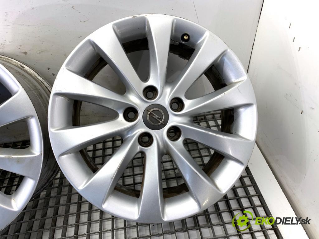OPEL ZAFIRA C nadwozie wielkoprzestrzenne (MPV) 2014 96 kW 2.0 CDTi (75) 1956 disky hlinikové 17 5X115 ET 44 CENTRUM 70,2 0P068