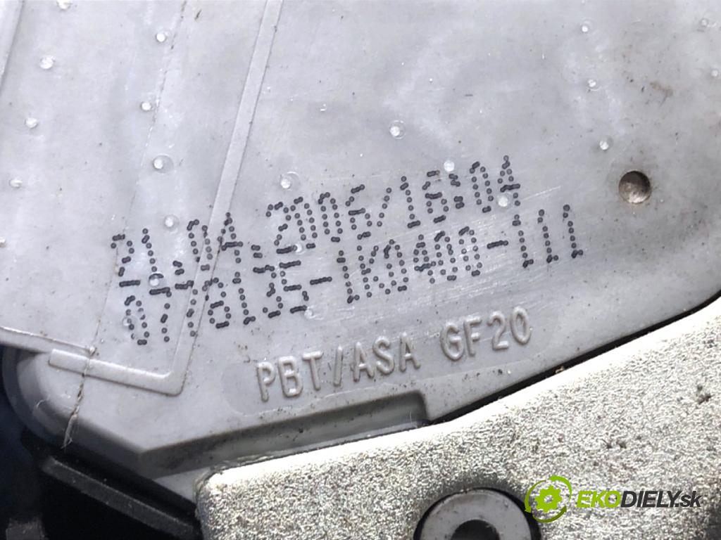 BMW E53 SUV 2006 160 kW 3.0 d 2993 zámok dveře pravý přední část 8402540