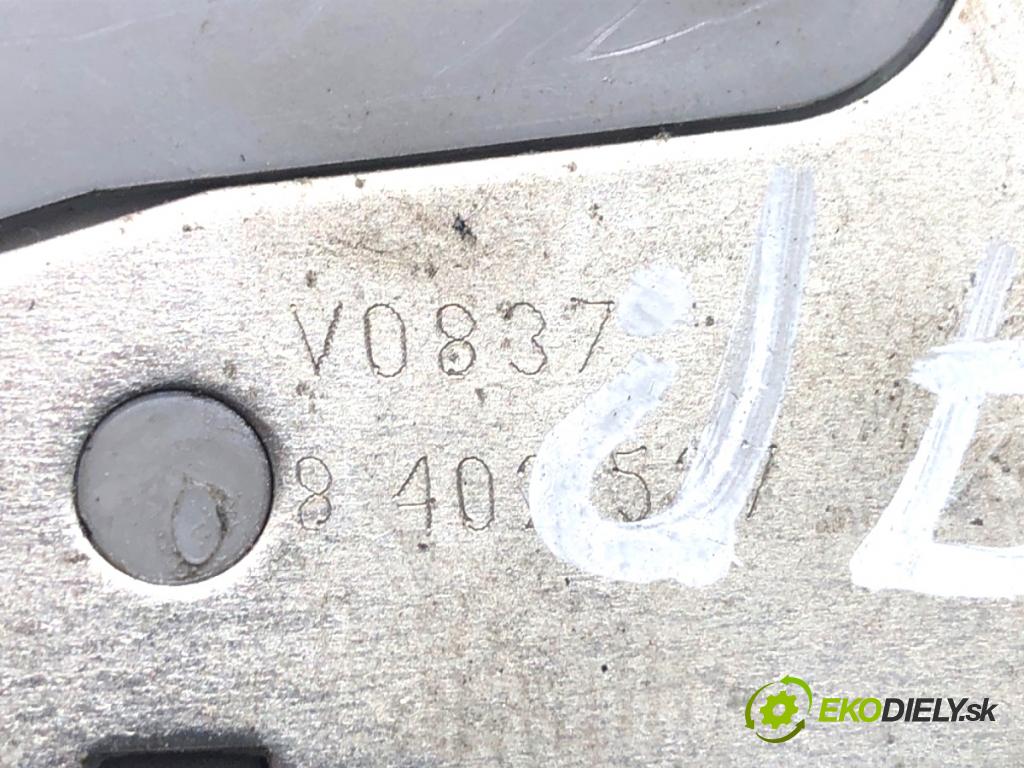 BMW E53 SUV 2006 160 kW 3.0 d 2993 zámok dveře levý přední část 8402537