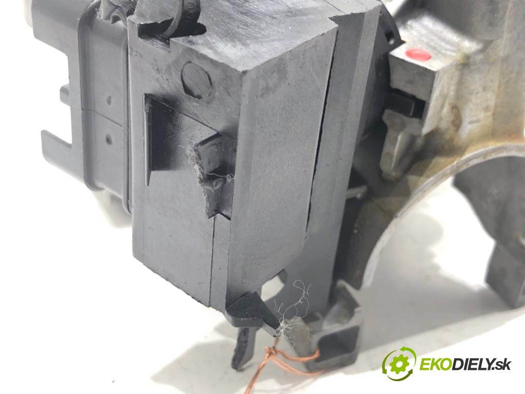 BMW E53 SUV 2006 160 kW 3.0 d 2993 spinačka 1095824 (Spínacia skrinka)