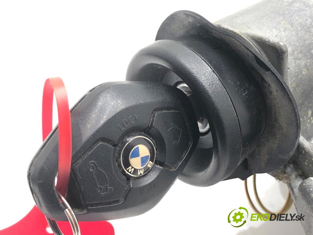 BMW E53 SUV 2006 160 kW 3.0 d 2993 spinačka 1095824 (Spínacia skrinka)