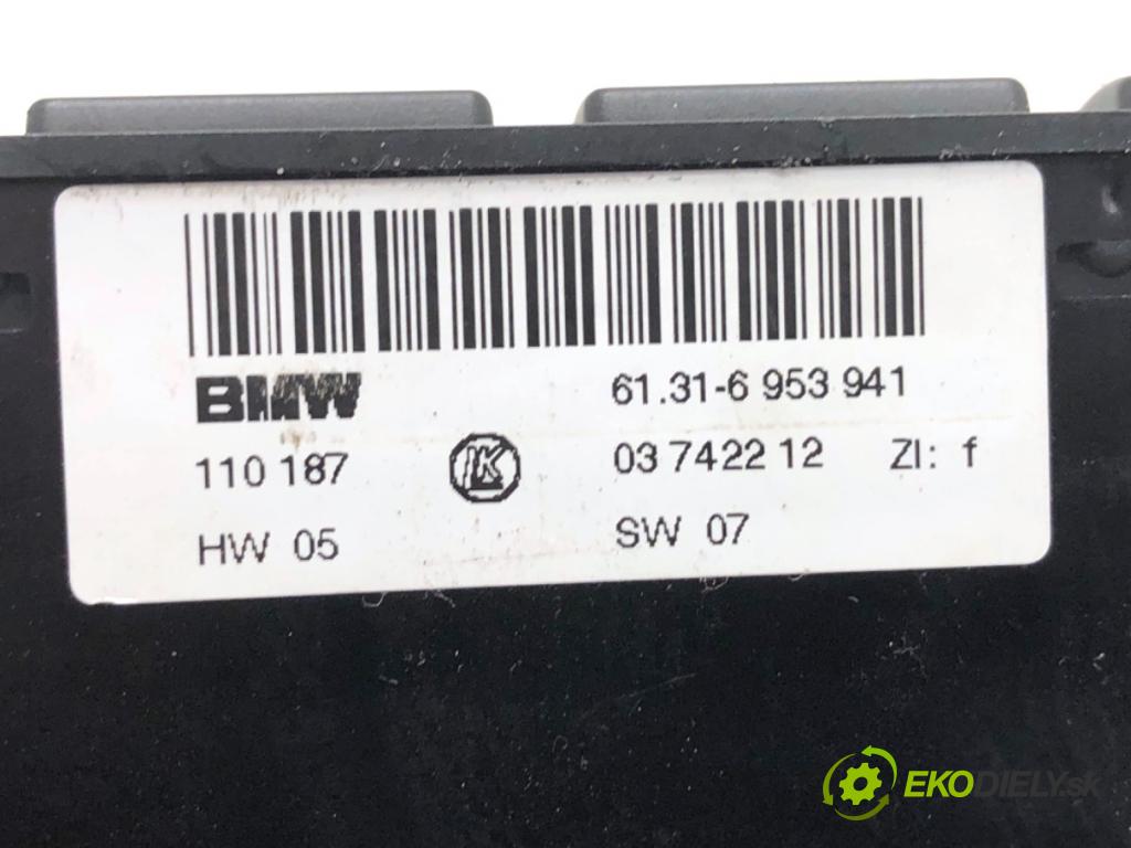 BMW E53 SUV 2006 160 kW 3.0 d 2993 přepínač ohřívání sedačky 6953941 (Ovládaní topení a přepínače)