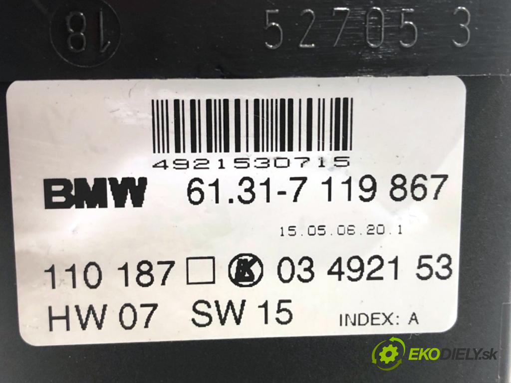 BMW E53 SUV 2006 160 kW 3.0 d 2993 Prepínač sedačky ľavy 7119867