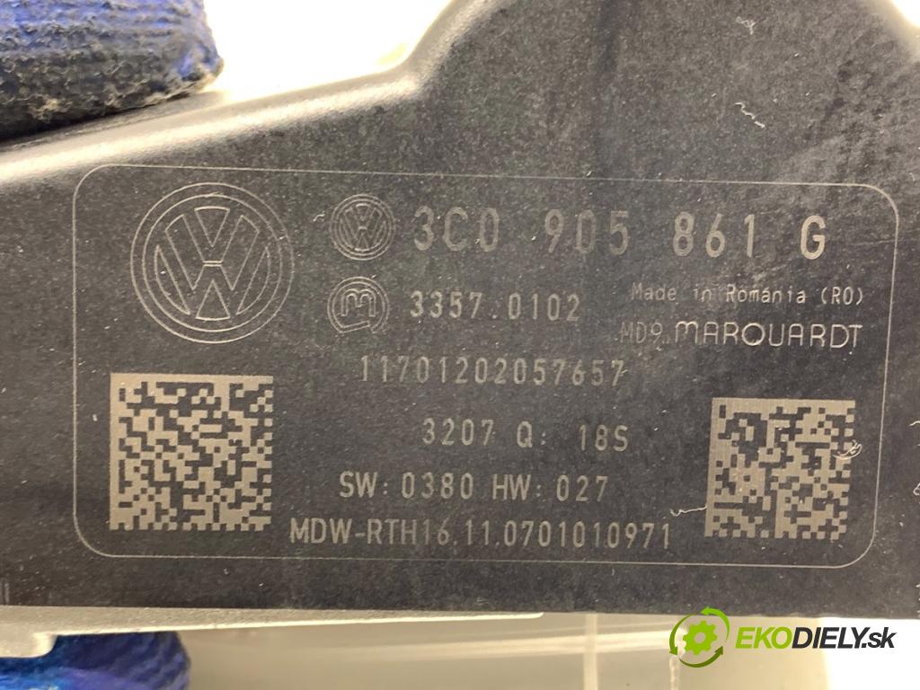 VW PASSAT B6 sedan 2007 103 kW 2.0 TDI 1968 blokáda volantu 3C0905861G (Ostatní)