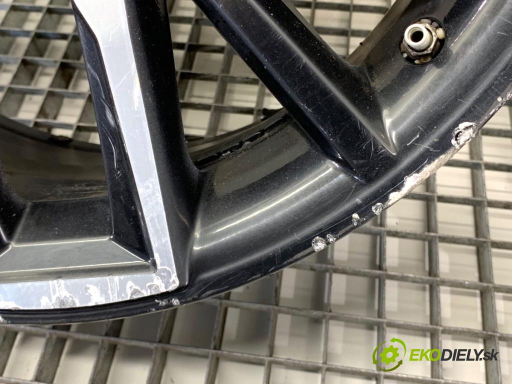 TOYOTA COROLLA E21 Kombi 2020 112 kW 2.0 Hybrid (MZEH12) 1987 disky hliníkové 17" 7,5 5X114,3 60,1 ET 40 PW457-02008