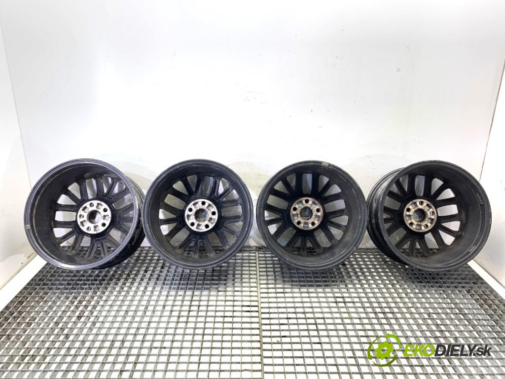 TOYOTA COROLLA E21 Kombi 2020 112 kW 2.0 Hybrid (MZEH12) 1987 disky hliníkové 17" 7,5 5X114,3 60,1 ET 40 PW457-02008