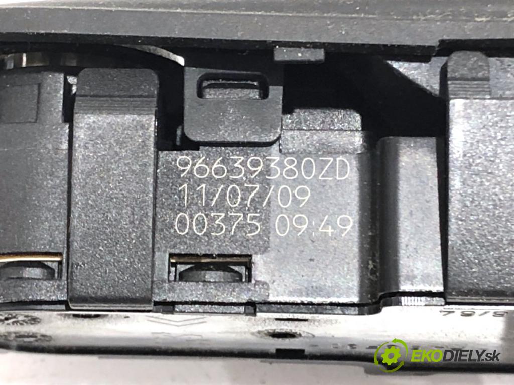 CITROEN C4 PICASSO I nadwozie wielkoprzestrzenne (MPV) 2009 80 kW 1.6 HDi 1560 Prepínač okien 96639380ZD (Prepínacie páčky pod volantom)