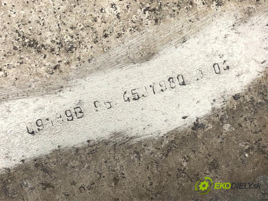 CITROEN C4 PICASSO I nadwozie wielkoprzestrzenne (MPV) 2009 80 kW 1.6 HDi 1560 výztuha nárazníka přední část  (Výztuhy přední)