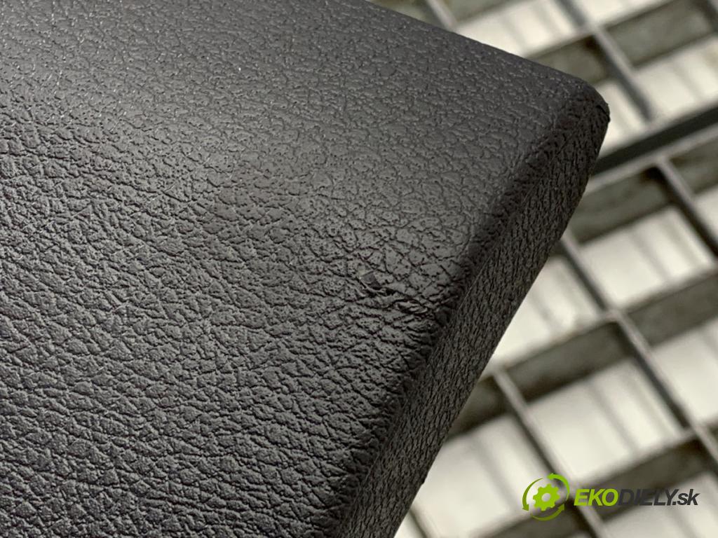 FORD TRANSIT COURIER Nadwozie pełne/minivan 2018 74 kW 1.5 EcoBlue 1499 Priehradka, kastlík spolujazdca ET76-R060T10-ACW (Priehradka (kastlík))