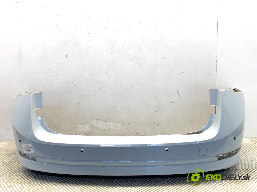 SKODA OCTAVIA IV Kombi 2022 150 kW 1.4 TSI iV 1395 nárazník zadní část  (Ostatné)