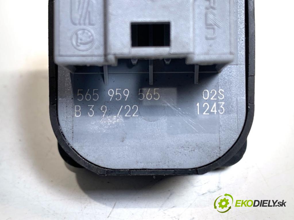 SKODA OCTAVIA IV Kombi 2022 150 kW 1.4 TSI iV 1395 Prepínač nastavenia spätných zrkadiel 565959565 (Prepínacie páčky pod volantom)
