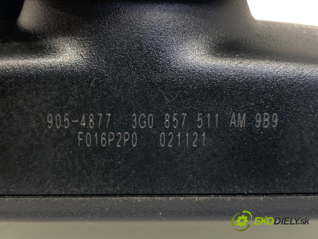 SKODA OCTAVIA IV Kombi 2022 150 kW 1.4 TSI iV 1395 zpětné zrcátko vnitřní 3G0857511AM (Světla vnitřní)