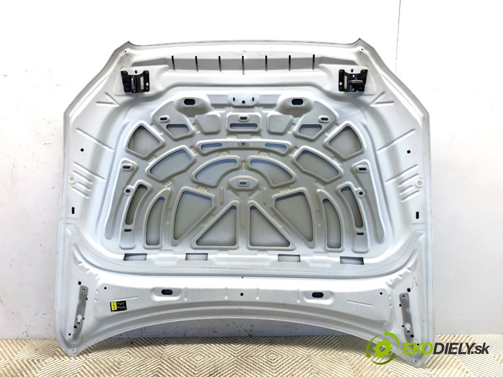 VOLVO XC60 II SUV 2022 145 kW B4 Mild-Hybrid 1969 kapota  (Kapoty)