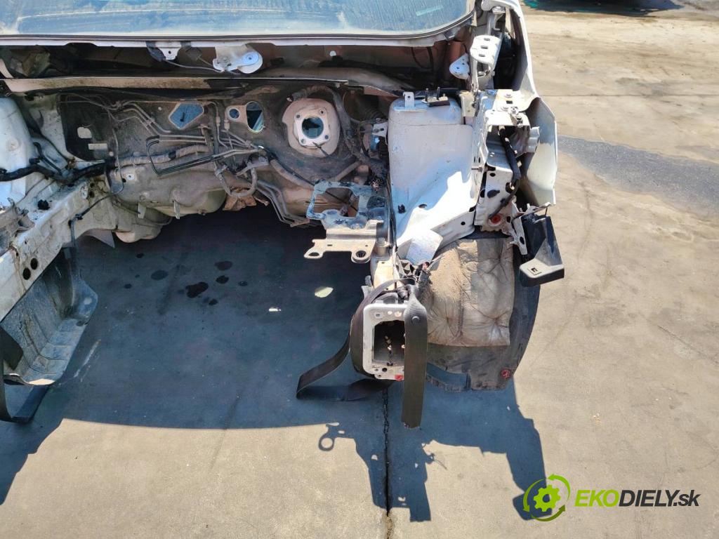 FORD TRANSIT COURIER Nadwozie pełne/minivan 2018 74 kW 1.5 EcoBlue 1499 KAROSERIA ČTVRŤÁK blatník zadní část levý pravý práh střecha PODŁUŻNICA levý pravý