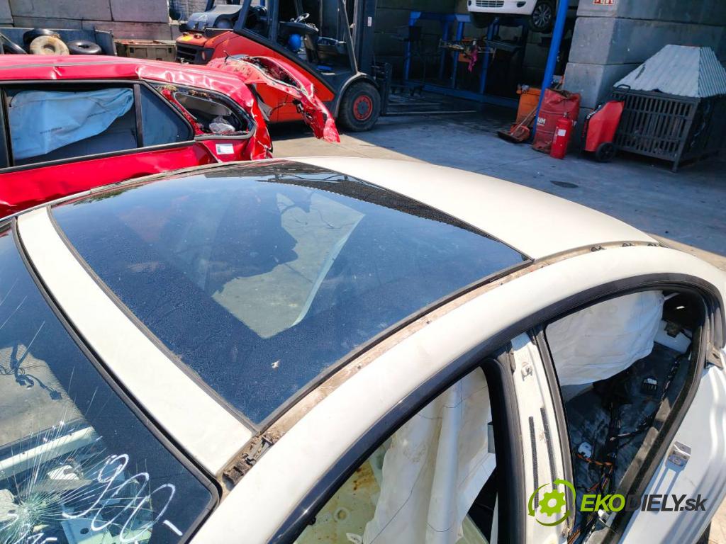 BMW F06 coupe 2015 330 kW 650 i xDrive 4395 KAROSERIA ČTVRŤÁK blatník zadní část levý pravý práh střecha PODŁUŻNICA levý pravý
