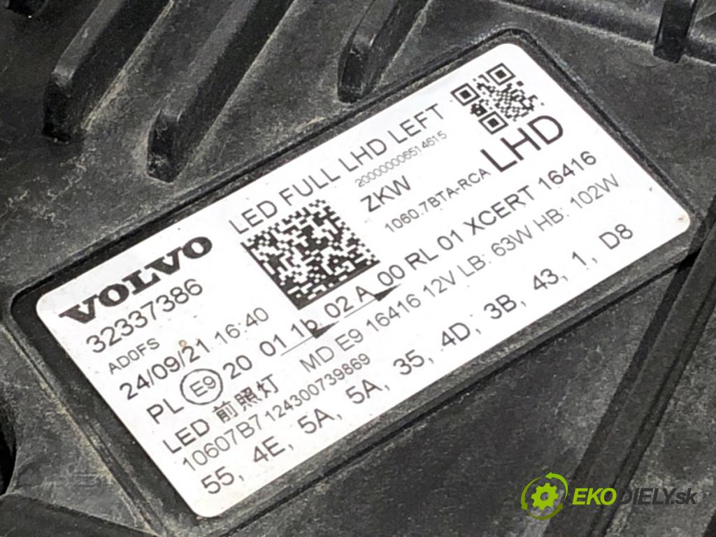 VOLVO XC60 II SUV 2022 183 kW T5 AWD 1969 Svetlomet ľavy predný 32337386
