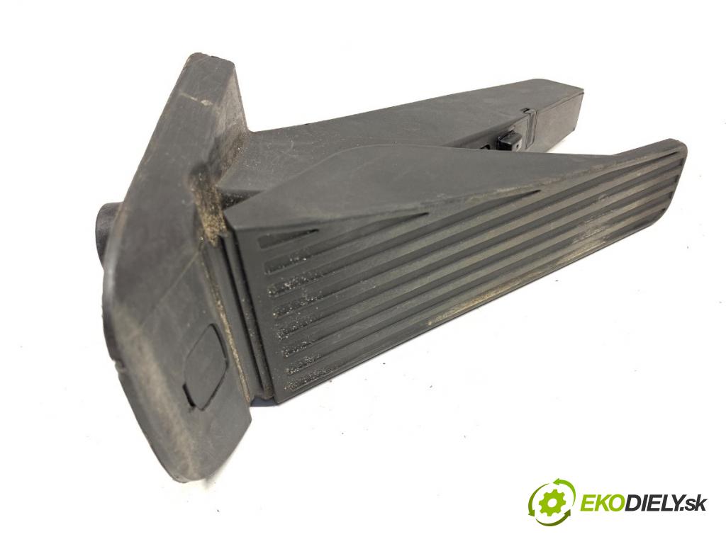 VOLVO XC60 II SUV 2022 145 kW B4 Mild-Hybrid 1969 Potenciometer plynu 32269124 (Potenciometer plynového pedálu)