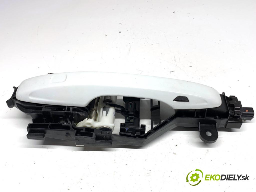 VOLVO XC60 II SUV 2022 183 kW T5 AWD 1969 Kľučka vonkajšia pravy zad 