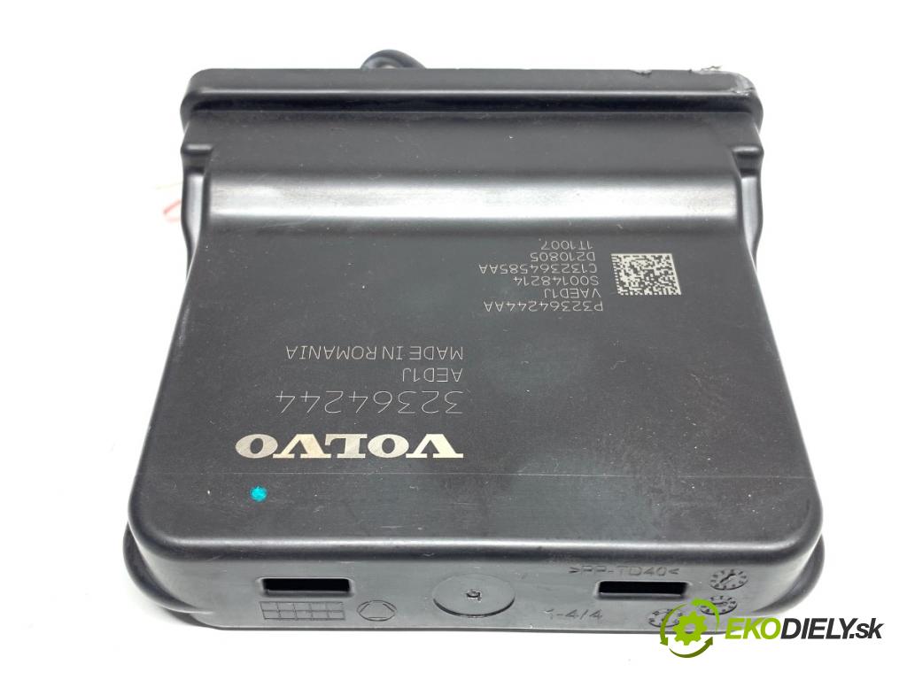 VOLVO XC60 II SUV 2022 183 kW T5 AWD 1969 Modul BLUETOOTH 32364244 (Riadiaca jednotka ostatné)