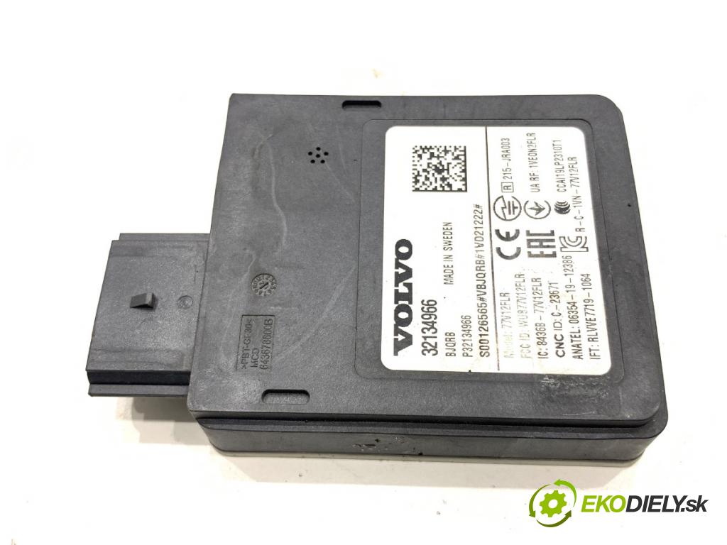 VOLVO XC60 II SUV 2022 183 kW T5 AWD 1969 RADAR: DISTRONIC 32134966