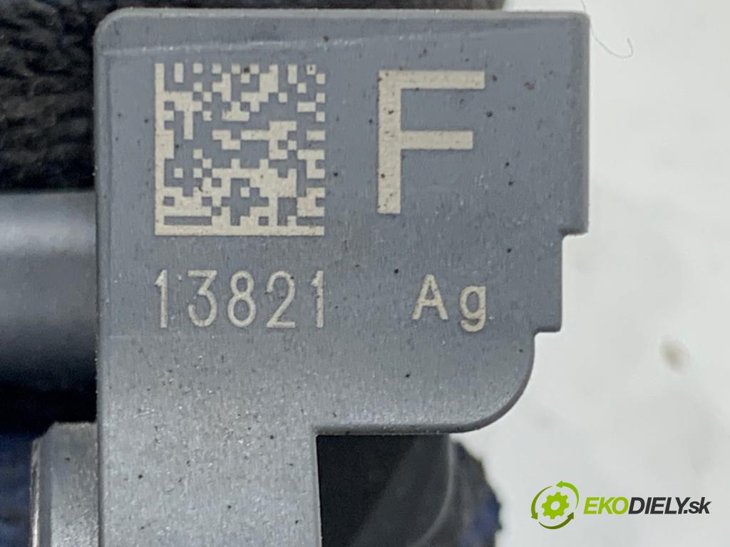 VOLVO XC60 II SUV 2022 183 kW T5 AWD 1969 Snímač nárazu 31451528 (Snímač nárazu)