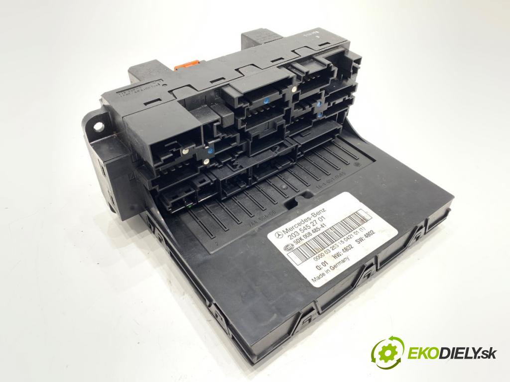 MERCEDES-BENZ W203 sedan 2003 120 kW C 200 Kompressor (203.042) 1796 Modul SAM 2035452701 (Elektrosúčasti ostatné)