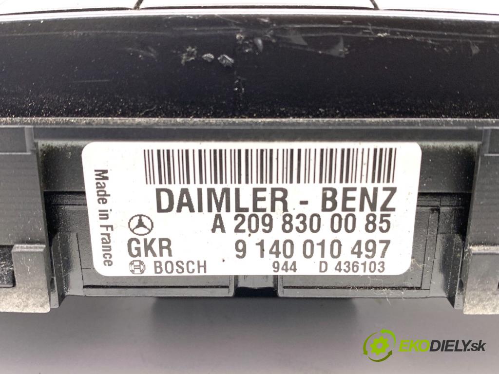 MERCEDES-BENZ W203 sedan 2003 120 kW C 200 Kompressor (203.042) 1796 Panel ovládania kúrenia A2098300085 (Prepínacie páčky pod volantom)