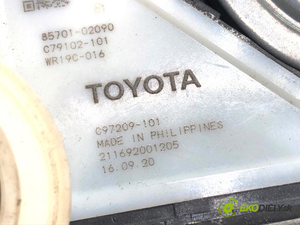 TOYOTA COROLLA E21 Kombi 2020 112 kW 2.0 Hybrid (MZEH12) 1987 mechanismus okna levý zadní část 69840-02681
