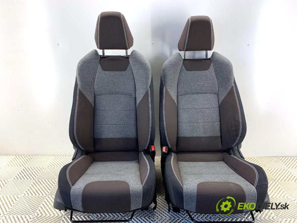 TOYOTA COROLLA E21 Kombi 2020 112 kW 2.0 Hybrid (MZEH12) 1987 Sedadlá, sedačky Sedadlo