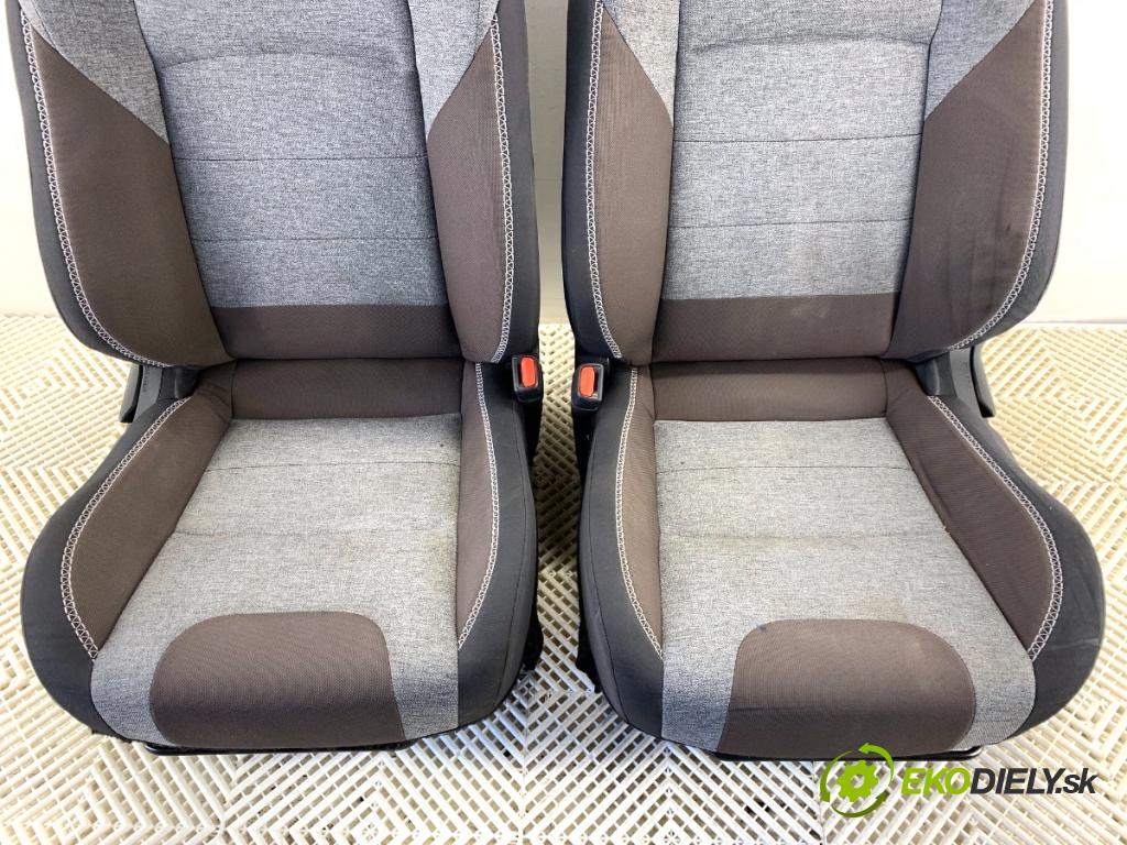 TOYOTA COROLLA E21 Kombi 2020 112 kW 2.0 Hybrid (MZEH12) 1987 Sedadlá, sedačky Sedadlo