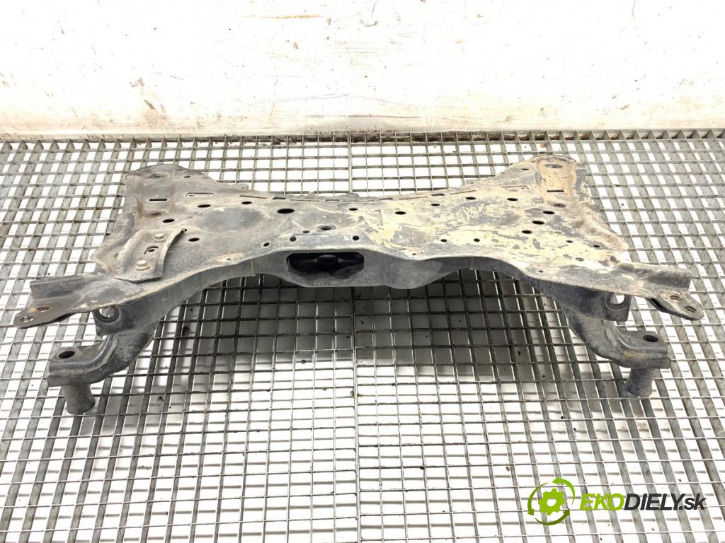 TOYOTA COROLLA E21 Kombi 2020 112 kW 2.0 Hybrid (MZEH12) 1987 výztuha pod motor  (Výztuhy přední)