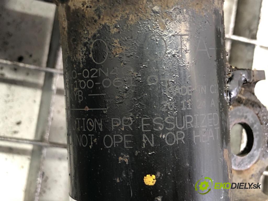 TOYOTA COROLLA E21 Kombi 2020 112 kW 2.0 Hybrid (MZEH12) 1987 tlumič pravý přední část 48510-02N40