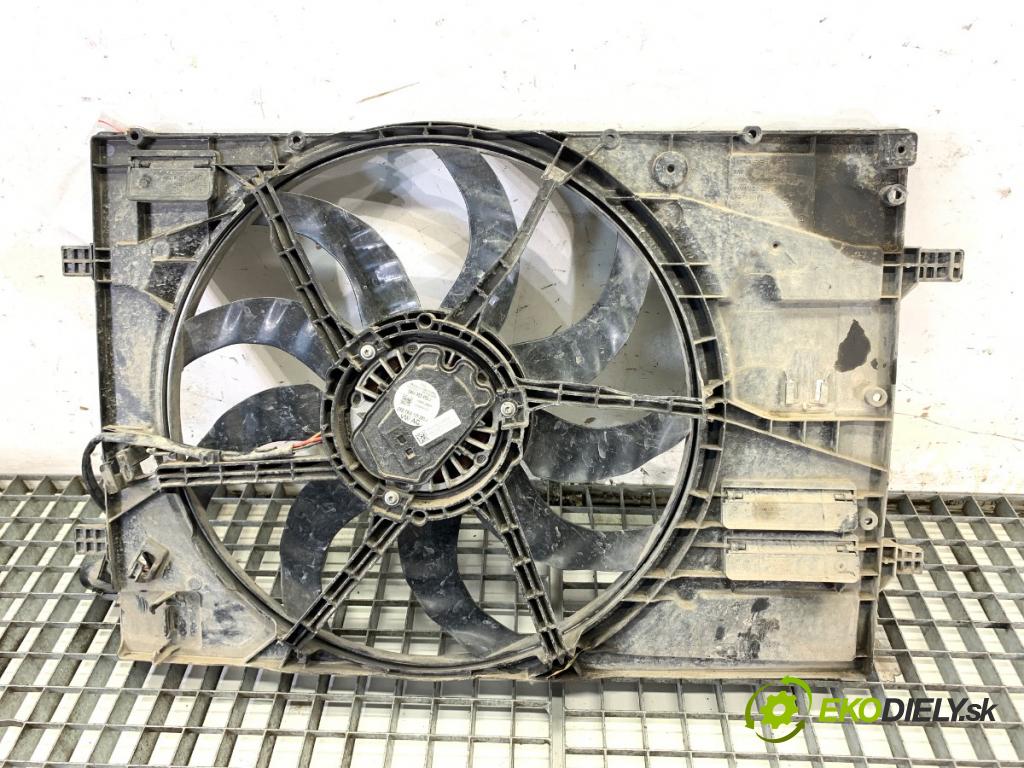 SKODA OCTAVIA IV Kombi 2022 150 kW 1.4 TSI iV 1395 ventilátor chladiče 5WA121205 (Ventilátory)