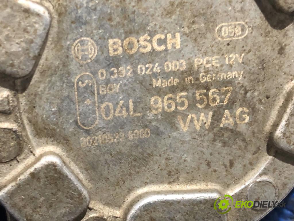 SKODA OCTAVIA IV Kombi 2022 150 kW 1.4 TSI iV 1395 DALŠÍ: pumpa vody 04L965567 (Vodní pumpy)