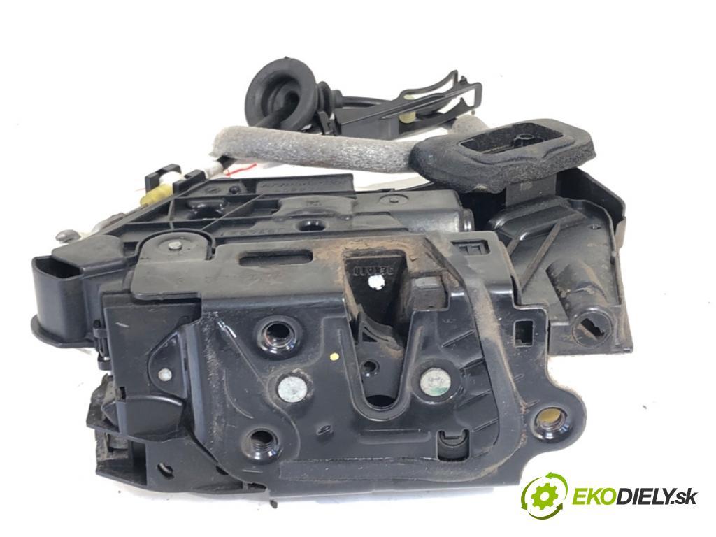 VW POLO V liftback 2011 66 kW 1.6 TDI 1598 zámok dveře pravý přední část 5K1837016B